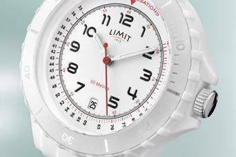 Limit Ladies Fob Pocket Watch 60099 Round 39mm Red Plastic